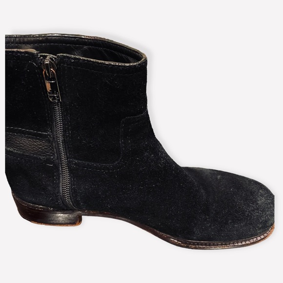 Tory Burch Black Alaina Logo Flat Bootie Split Suede - Picture 10 of 12